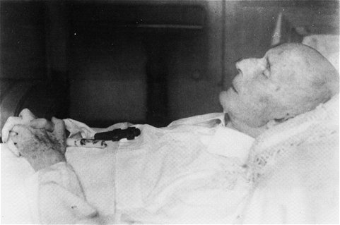 his dead body in 1967
